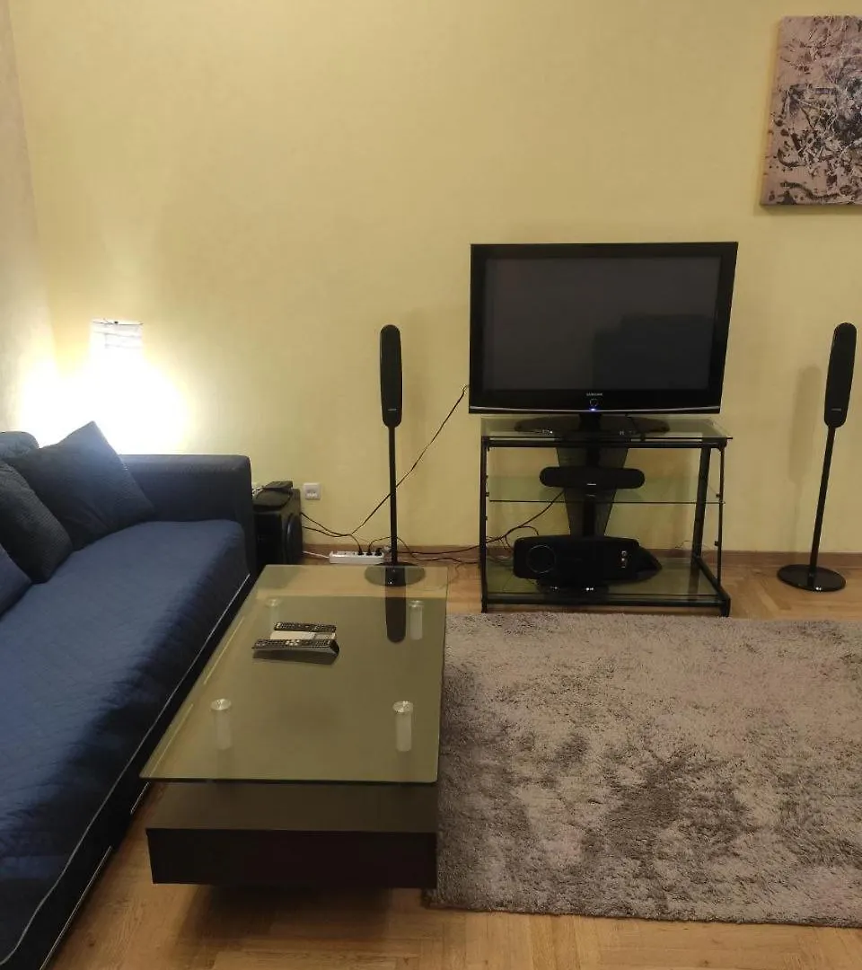 Апартаменти 3-Кімнатні В Центрі, Метро Театральна Kyiv 0*,  Ukraine